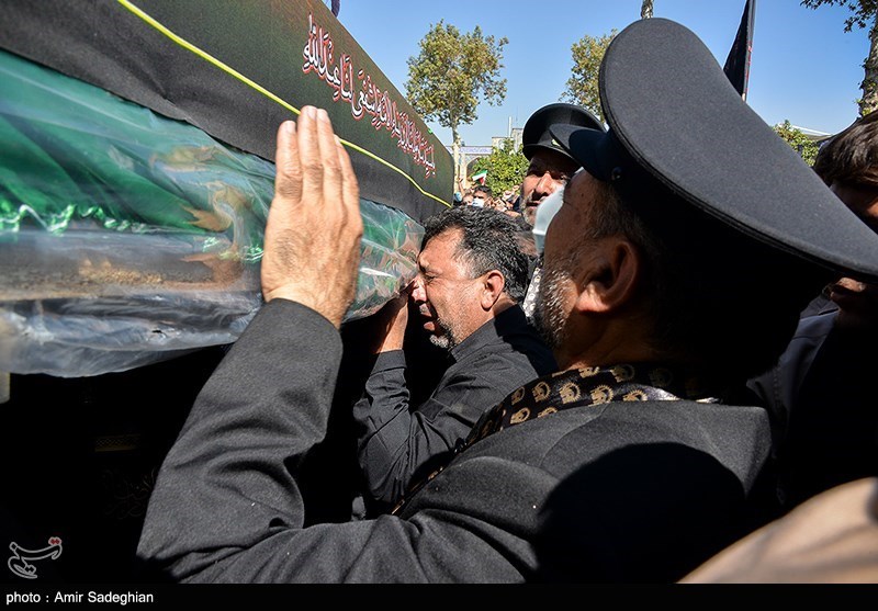 تشییع شهدای حادثه تروریستی حرم مطهر شاهچراغ (ع)