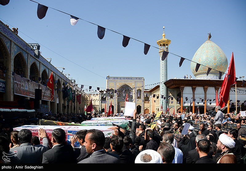 تشییع شهدای حادثه تروریستی حرم مطهر شاهچراغ (ع)