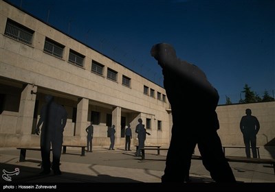 نشست هم اندیشی زندانیان مسلمان پیش از انقلاب زندان قصر