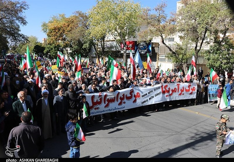 Iranians Express Support for Gaza on National Day against Global Arrogance