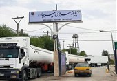صف صدها کامیون ایرانی در مرز میرجاوه؛ ناامنی پاکستان عامل توقف