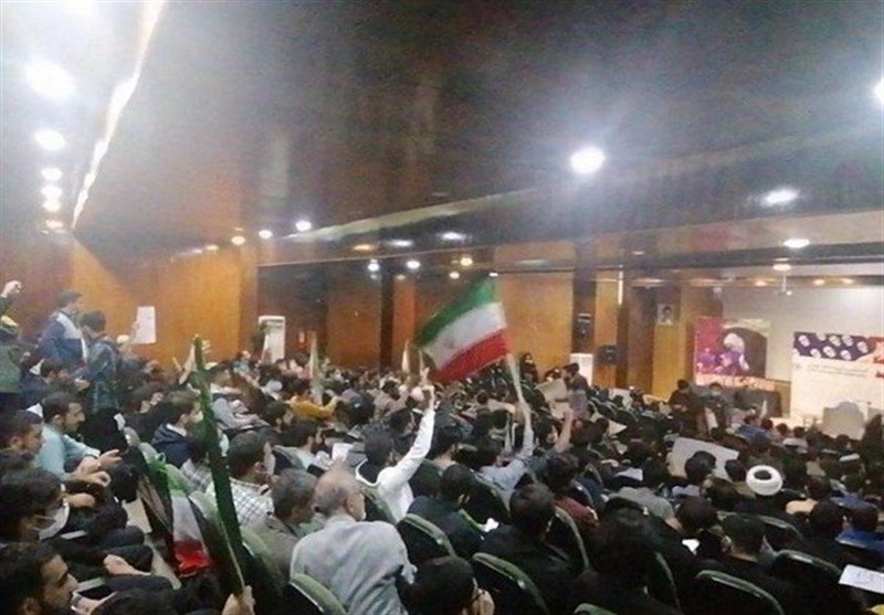 دانشگاه های جمهوری اسلامی ایران , دانشگاه آزاد اسلامی , دانشگاه صنعتی شریف , یوم‌الله 13 آبان , کشور آمریکا , 