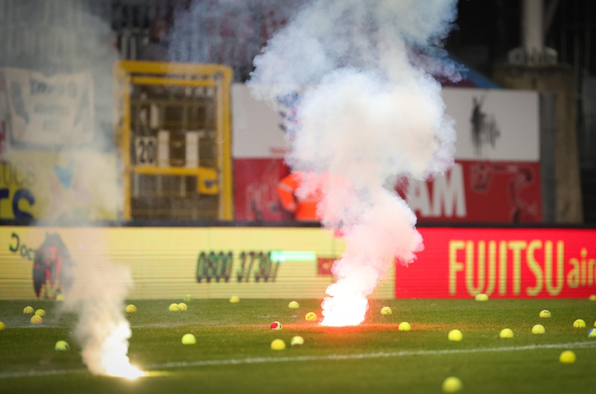 فدراسیون فوتبال بلژیک , علی قلیزاده , لژیونرهای فوتبال ایران ,