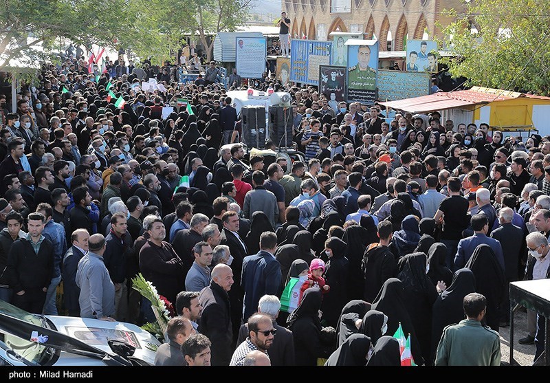 مراسم تشییع شهدای ایذه