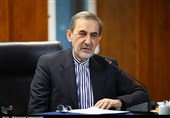 ولایتی: صحنه بین‌المللی در آستانه تحولی مهم است