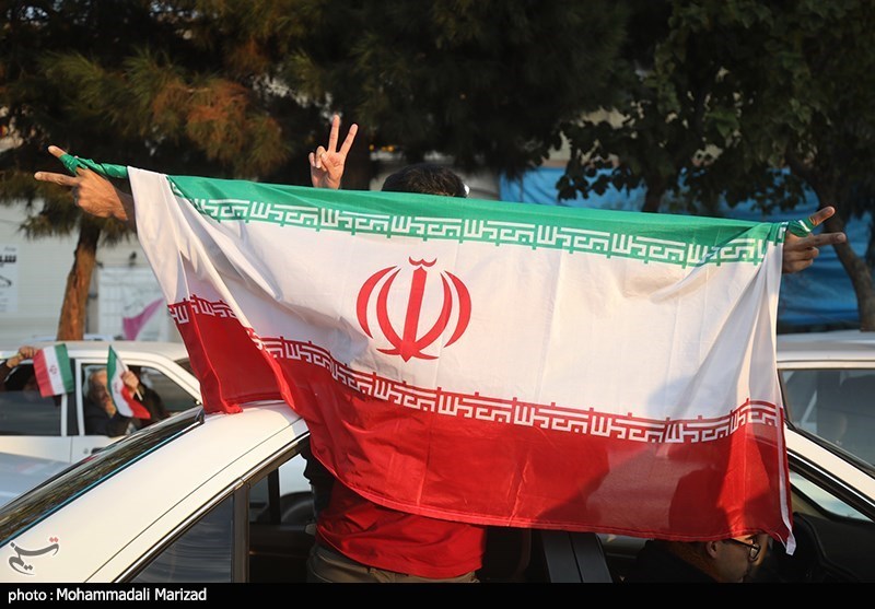 شادی مردم در پی برد ایران مقابل ولز - قم