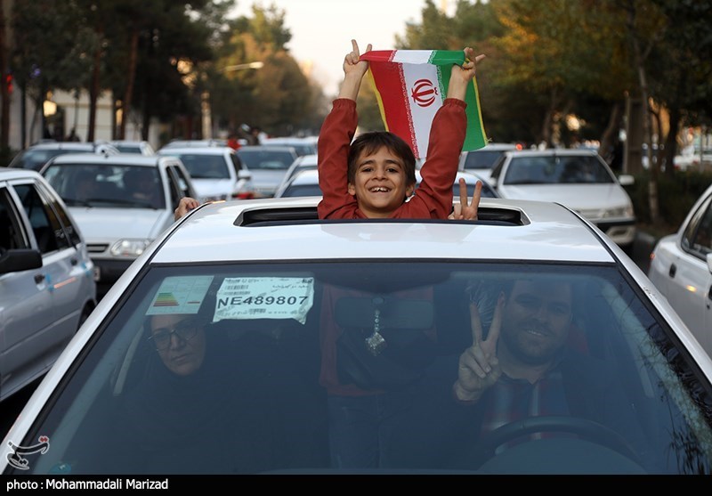 شادی مردم در پی برد ایران مقابل ولز - قم
