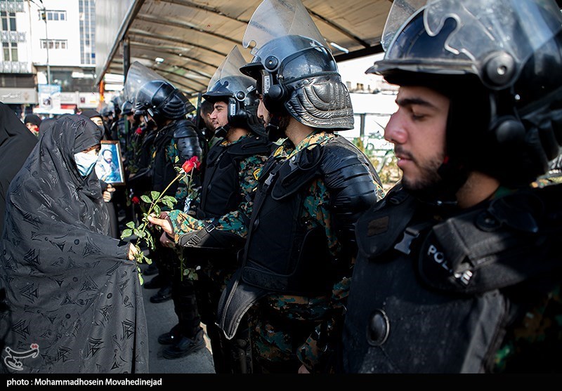 تقدیر خانواده های شهدا از نیروی انتظامی