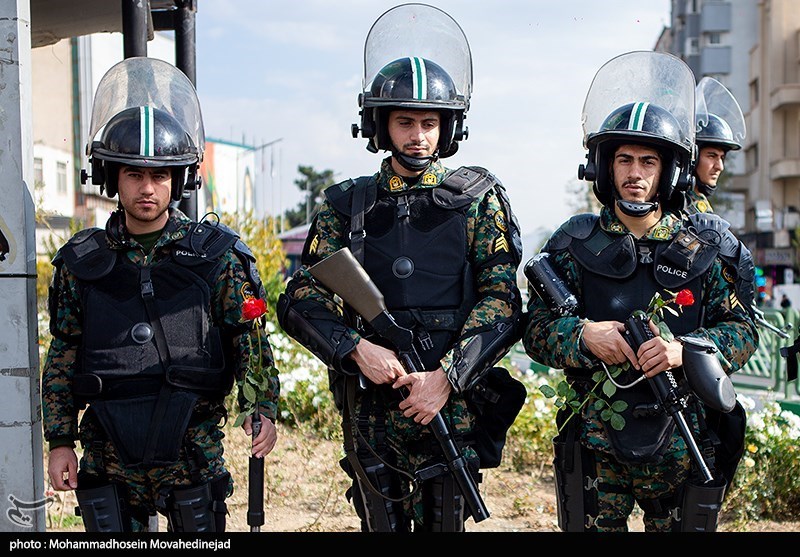 تقدیر خانواده های شهدا از نیروی انتظامی