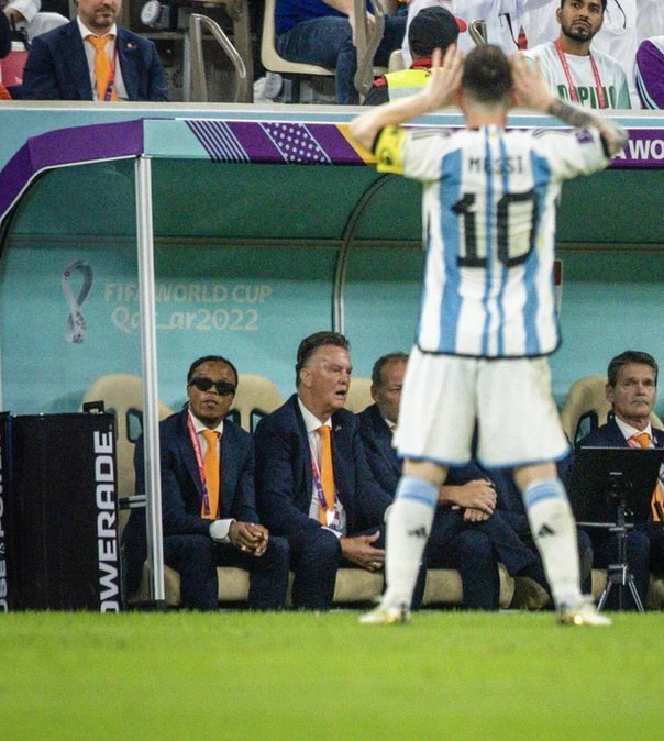 لیونل مسی , تیم ملی فوتبال  آرژانتین , جام جهانی 2022 قطر , جام جهانی قطر , تیم ملی فوتبال هلند , لوئیز فن خال , 