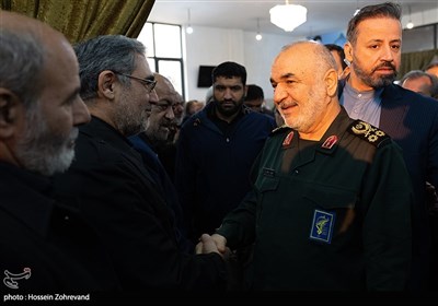 مراسم ترحیم رستم قاسمی