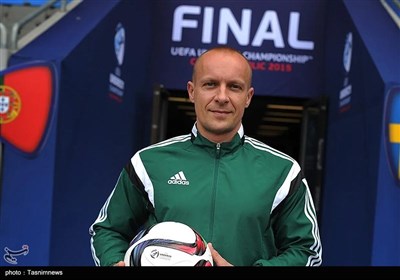 عکس‌های خاص از داور فینال جام جهانی 2022 قطر