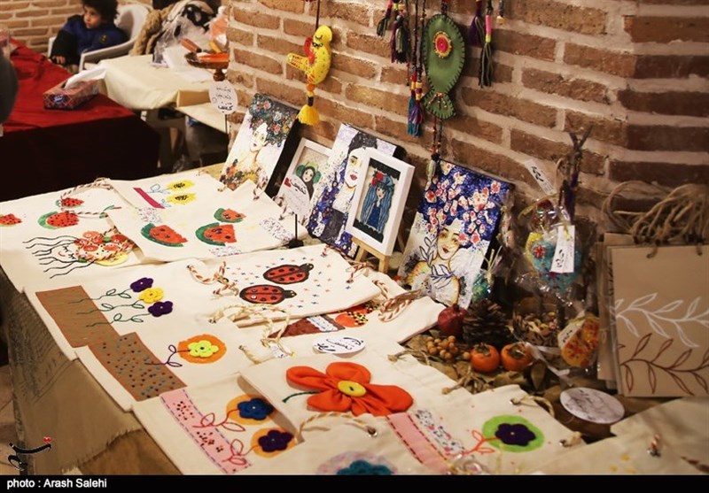 زن روستایی , زندگی روستایی , استانداری قزوین , 