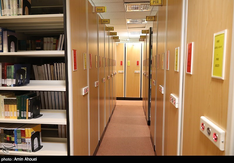 کتابخانه باغ موزه دفاع مقدس