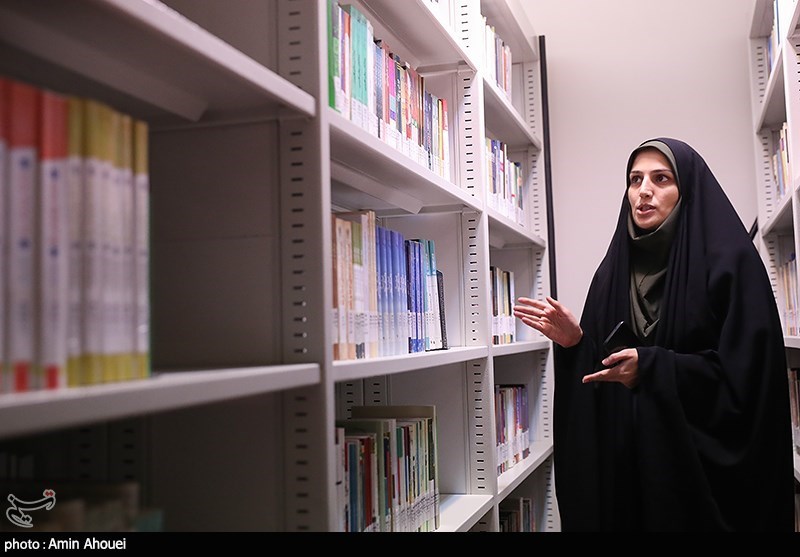 کتابخانه باغ موزه دفاع مقدس