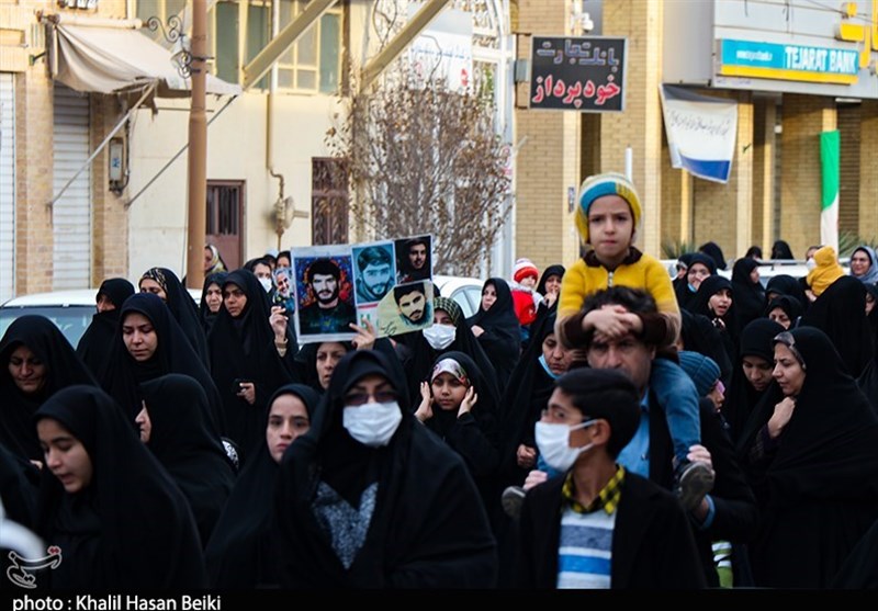 تشییع و تدفین 15 شهید گمنام در استان یزد