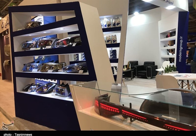 نمایشگاه خودرو و صنایع وابسته در استان مرکزی