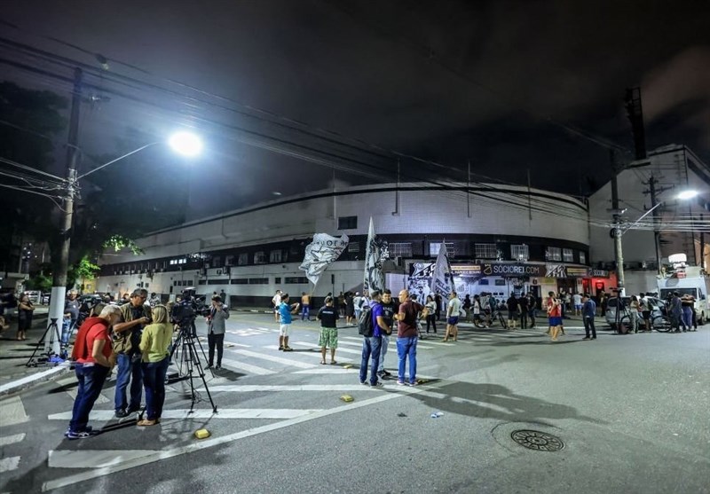 ادسون آرانتس دو ناسیمیونتو | پله , فدراسیون فوتبال برزیل , 