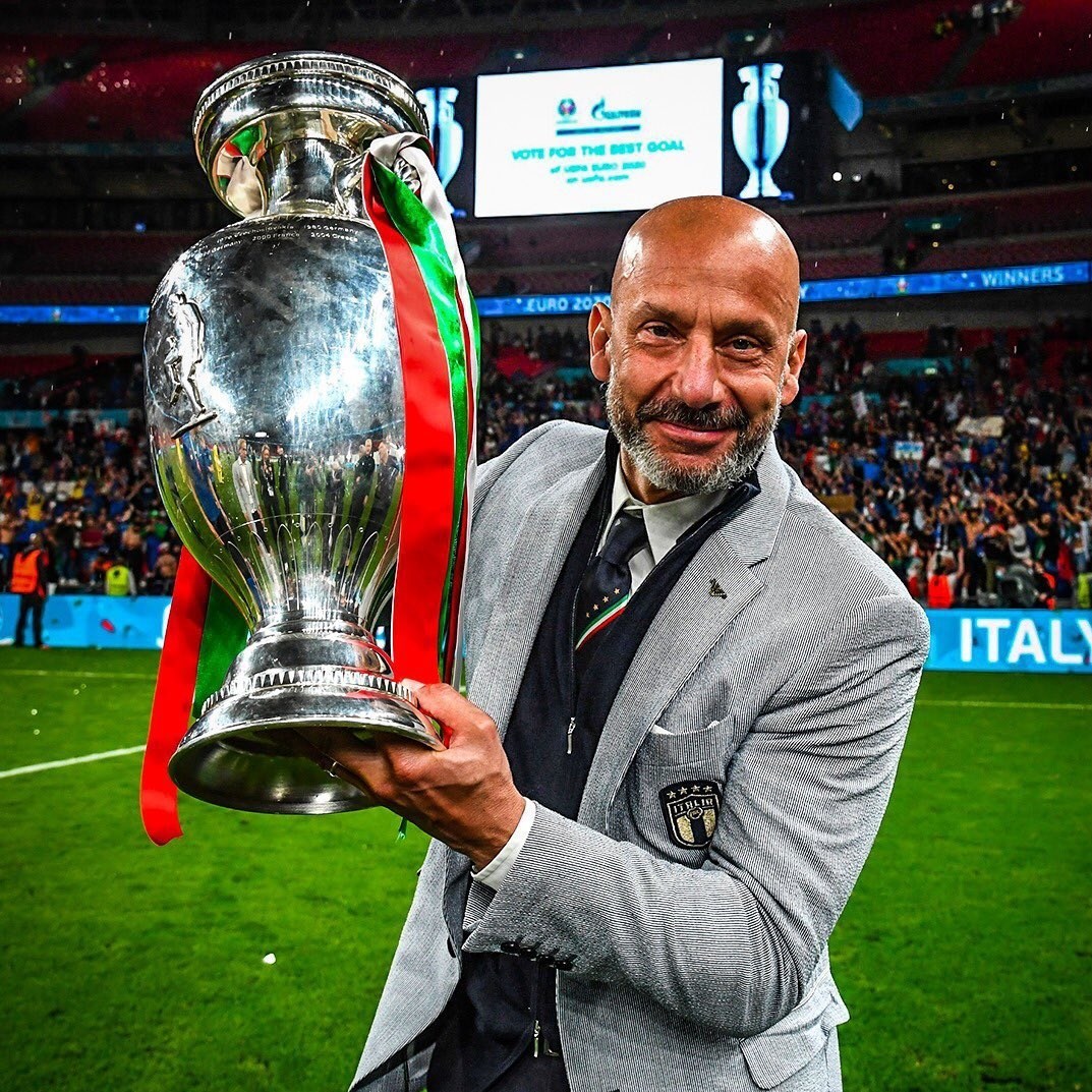 تیم ملی فوتبال ایتالیا , تیم فوتبال سامپدوریا ایتالیا , تیم فوتبال چلسی انگلیس , 