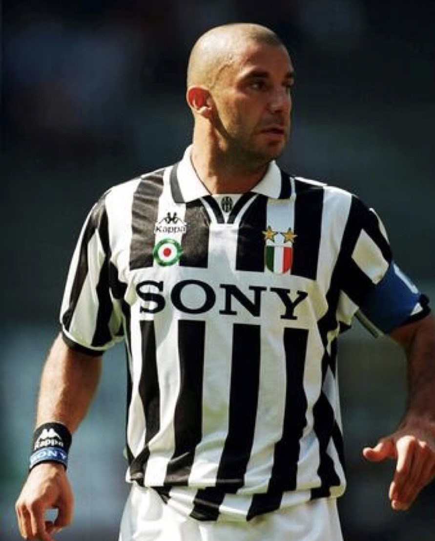 تیم ملی فوتبال ایتالیا , تیم فوتبال سامپدوریا ایتالیا , تیم فوتبال چلسی انگلیس , 