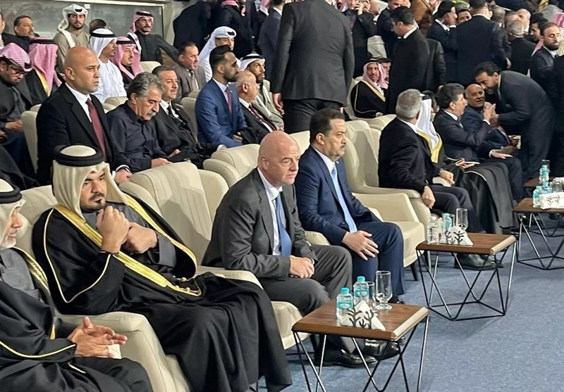 فدراسیون بین‌المللی فوتبال (فیفا) , فدراسیون فوتبال , وزارت ورزش و جوانان , 