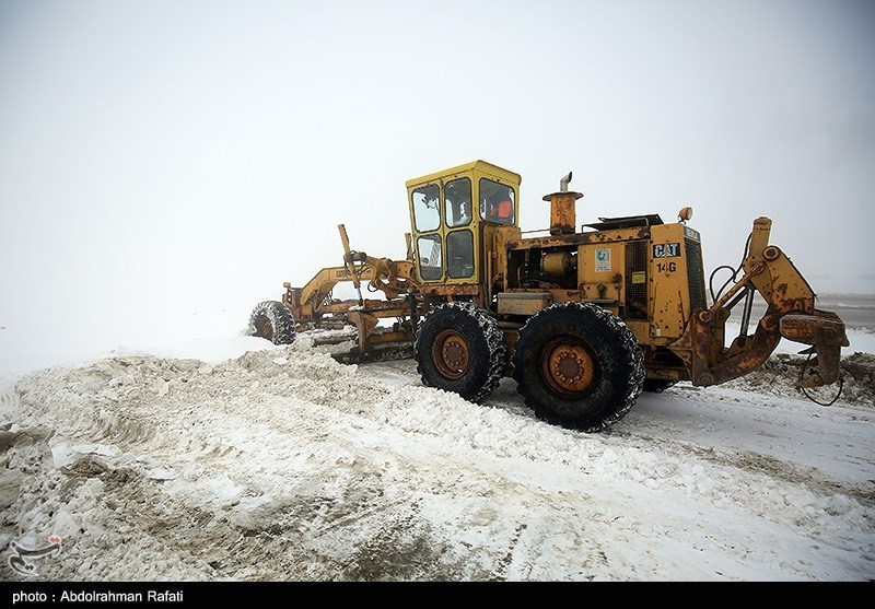 بازگشایی محورهای مواصلاتی شهرستان‌های کوهرنگ، اردل و کیار