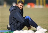 مدافع استقلال به بازی با ملوان هم نمی‌رسد