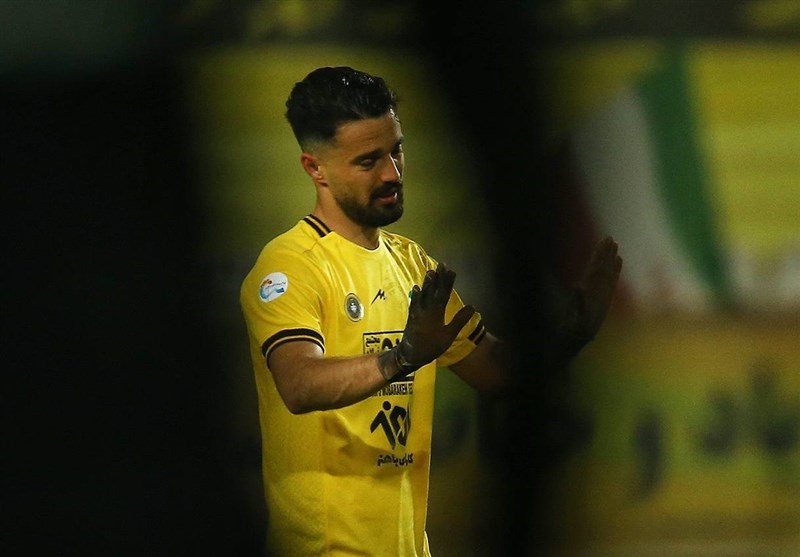 لیگ برتر فوتبال , علیرضا بیرانوند , امید نورافکن , رامین رضاییان , گئورگی گولسیانی , مرتضی پورعلیگنجی , محمد محبی , مهدی قایدی , شهریار مغانلو , مهدی ترابی , ریکاردو آلوز ,