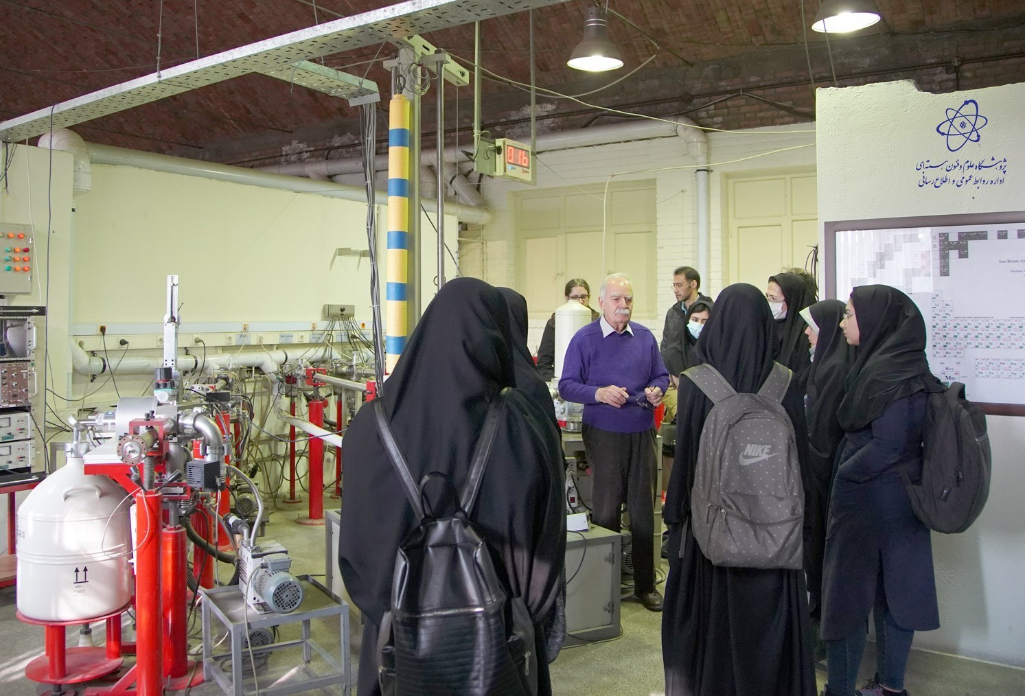 تورهای علمی ,