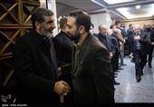 وحید یامین پور در مراسم ختم پدر حسین یکتا