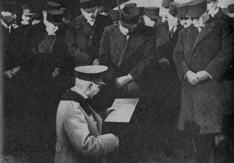 رژیم پهلوی , کشور بحرین , کشور انگلیس , کشور افغانستان , کشور ترکیه , محمدرضا پهلوی , رضاخان پهلوی , اسدالله علم , 