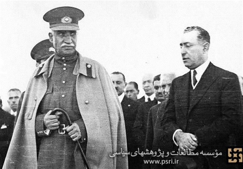 رژیم پهلوی , رضاخان پهلوی , 