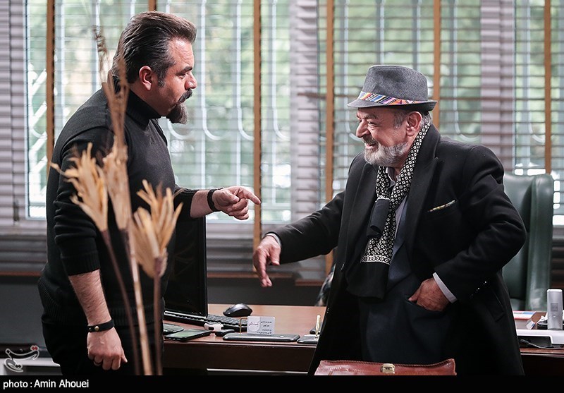 «چشم‌بندی» "حمید لولایی" و "شهرام قائدی" جلوی دوربین تسنیم + فیلم و عکس