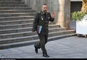 وزیر دفاع: خرید هواپیما ضوابطی دارد که دنبال می‌شود