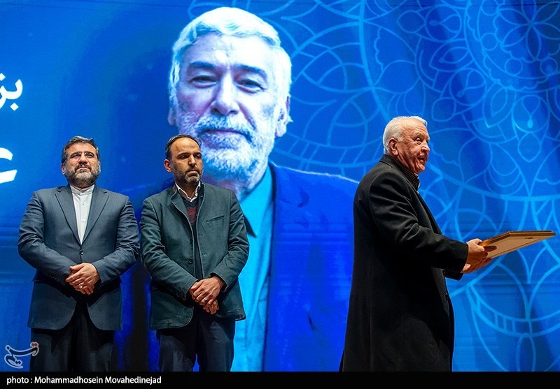 آیین پنجمین سالروز درگذشت رضا مقدسی و رونمایی از نشان قلم مقدس