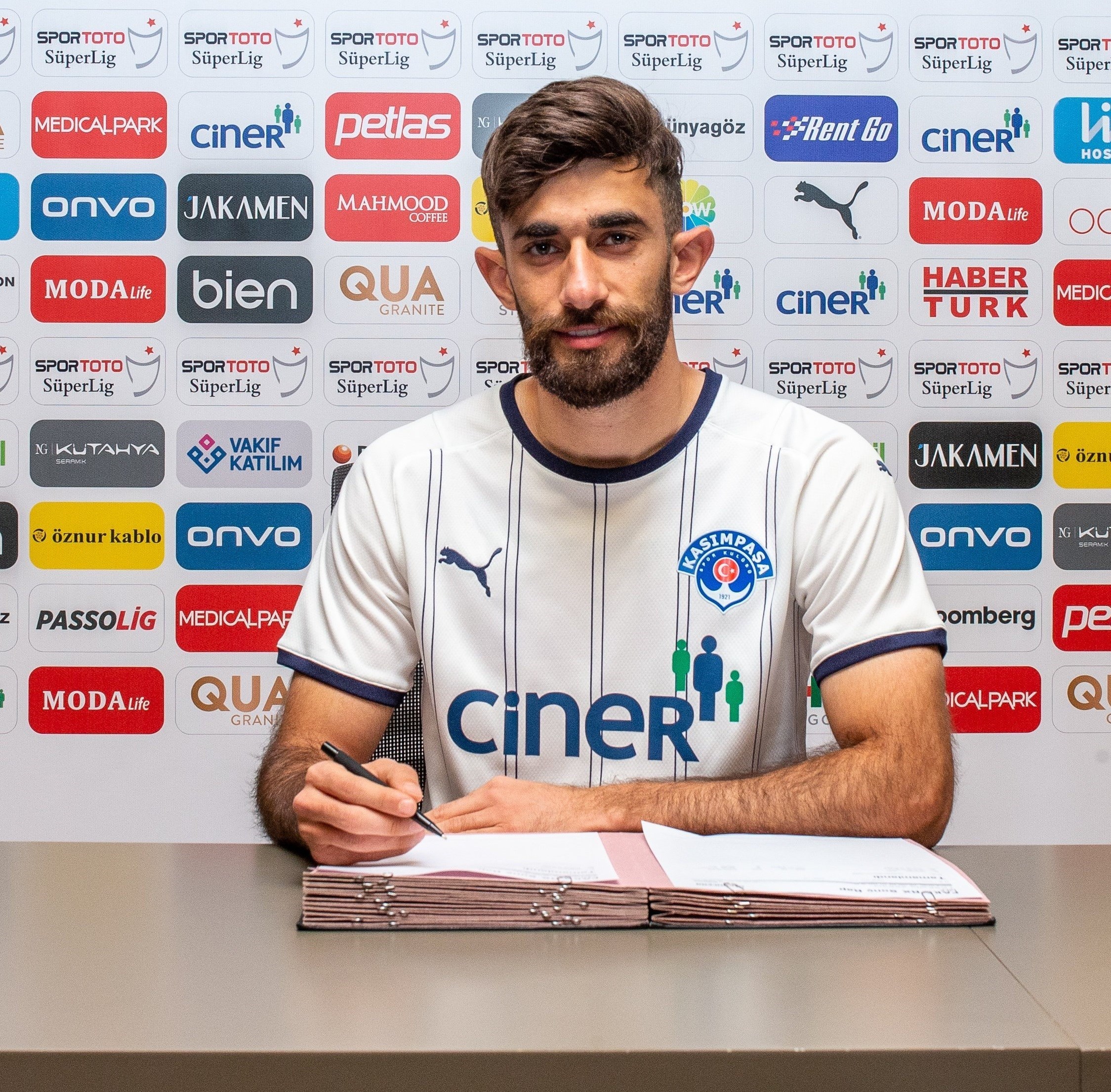 علی قلیزاده , لژیونرهای فوتبال ایران , تیمهای فوتبال ترکیه ,