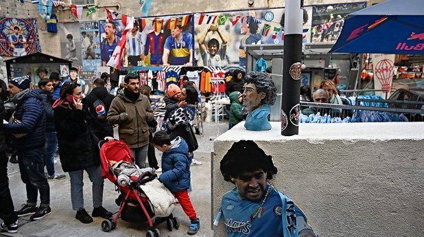 دیگو آرماندو مارادونا , تیم فوتبال ناپولی ایتالیا , 