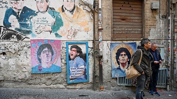 دیگو آرماندو مارادونا , تیم فوتبال ناپولی ایتالیا , 