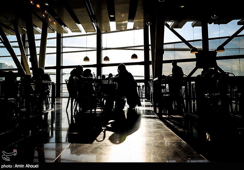 در حاشیه  چهارمین روز چهل و یکمین جشنواره فیلم فجر