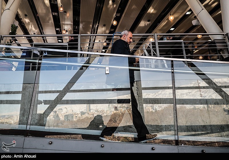 در حاشیه  چهارمین روز چهل و یکمین جشنواره فیلم فجر