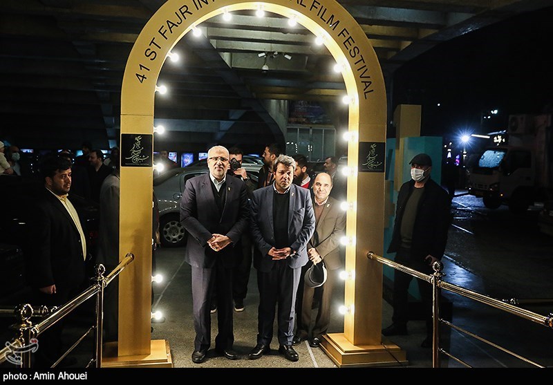 حضور وزرای ارشاد و نفت در هفتمین روز چهل و یکمین جشنواره فیلم فجر