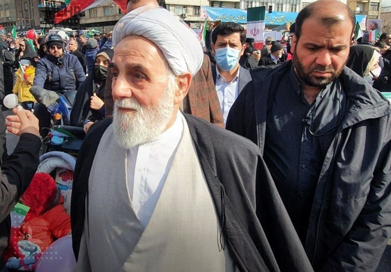 راهپیمایی 22 بهمن , حسن روحانی , علی اکبر ناطق نوری , آیت الله سید ابراهیم رئیسی , حجت الاسلام و المسلمین غلامحسین محسنی اژه‌ای , 