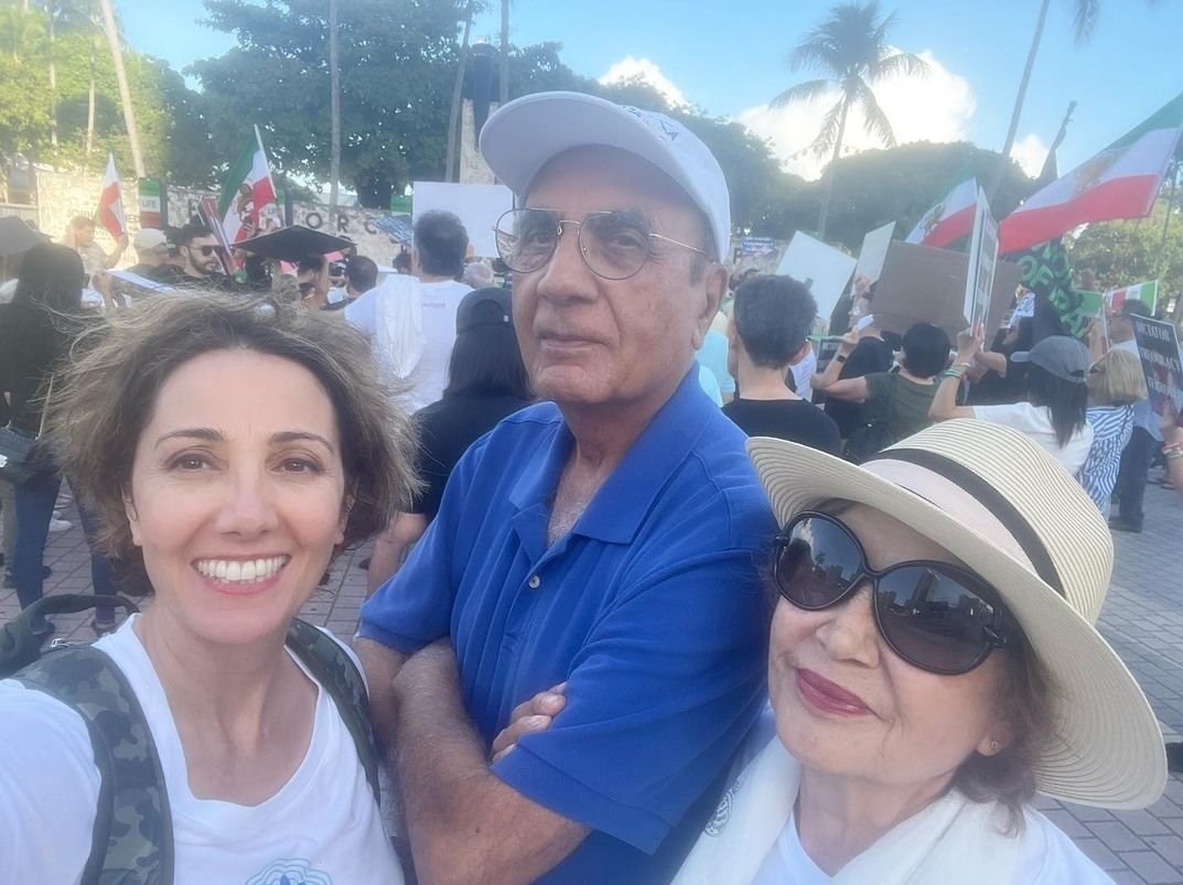 رژیم پهلوی , رضا پهلوی , پرویز ثابتی , 