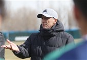 مرفاوی: دست روی هر بازیکنی گذاشتیم هافبک دفاعی بود/ پس از شکل گرفتن بازیکنان همکاری‌ها کم شد