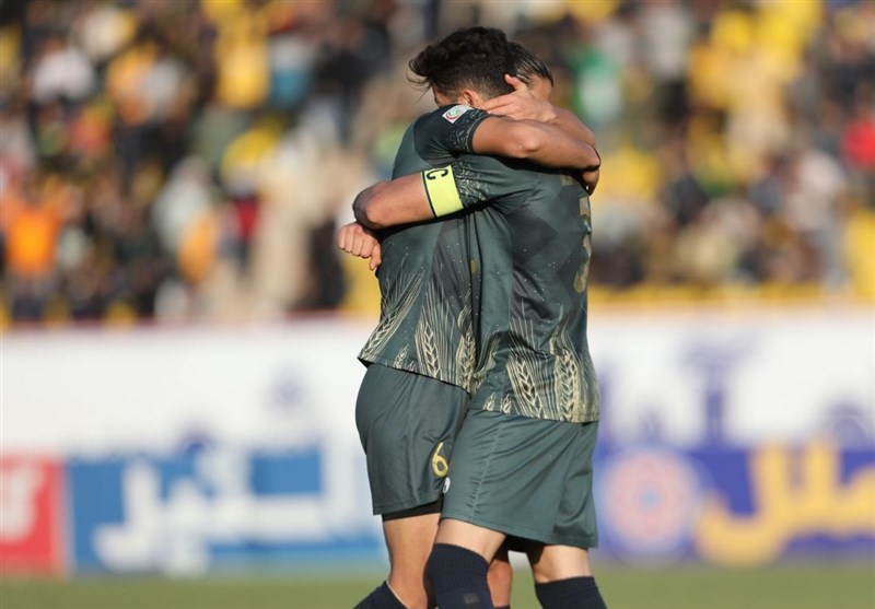 تیم فوتبال پیکان تهران , شمس آذر قزوین , سعید دقیقی , لیگ دسته اول فوتبال , 