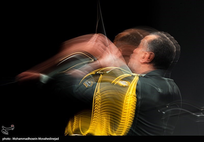 سومین شب سی و هشتمین جشنواره موسیقی فجر ، اجرای ارکستر رزم نوازان دفاع مقدس به رهبری فاضل عالیشان