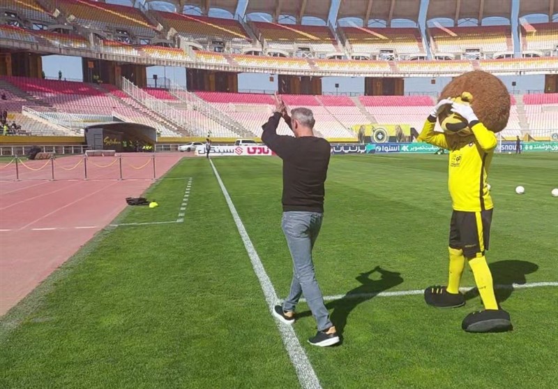 تیم فوتبال سپاهان اصفهان , تیم فوتبال پرسپولیس , 