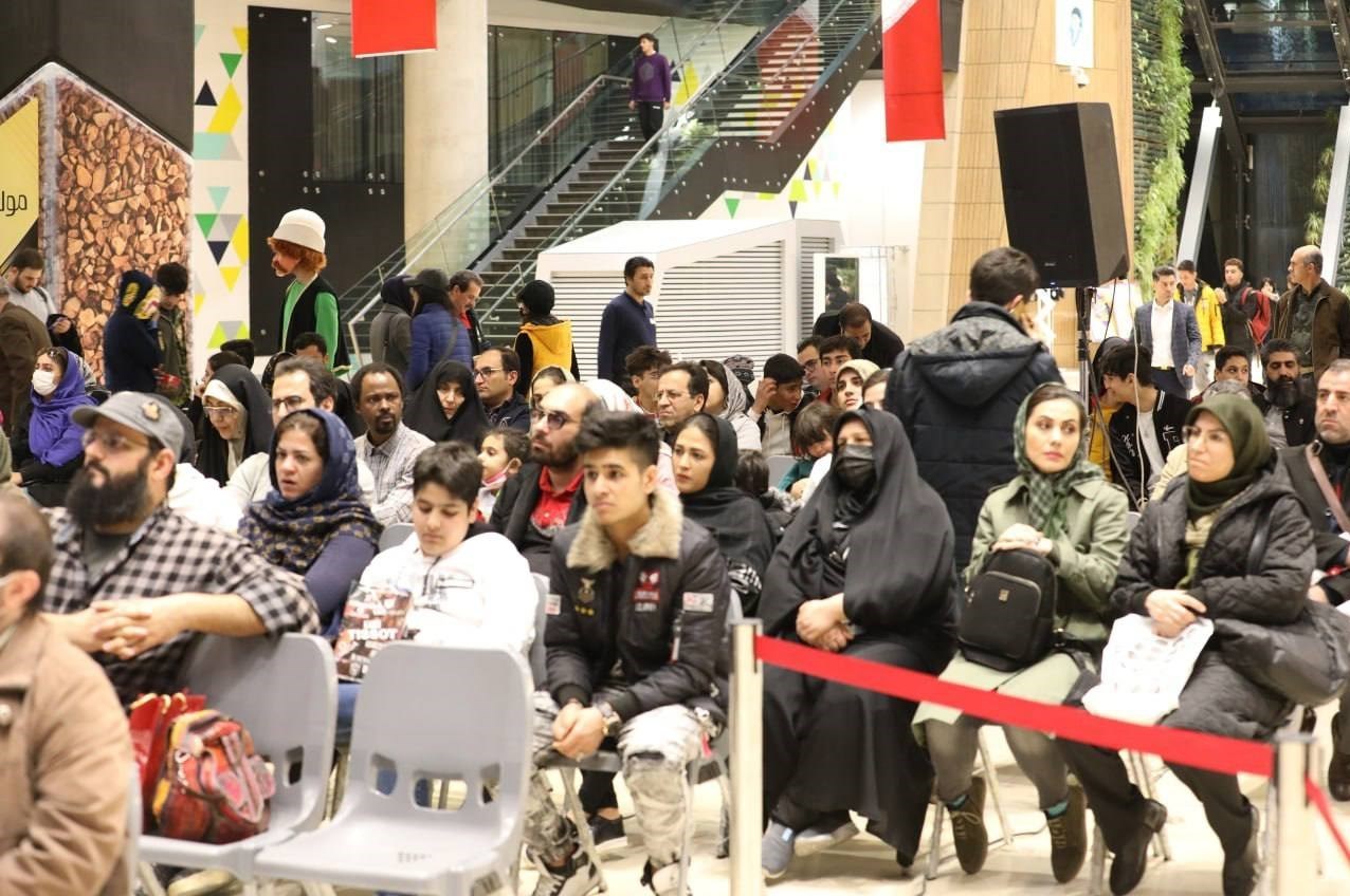 کتاب , امام حسین (ع) , امام سجاد (ع) , حرم حضرت ابوالفضل العباس(ع) , 