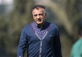 طاهری: بازیکنان استقلال خیلی وقت است پول نگرفته‌اند اما وضعیت خوبی داریم