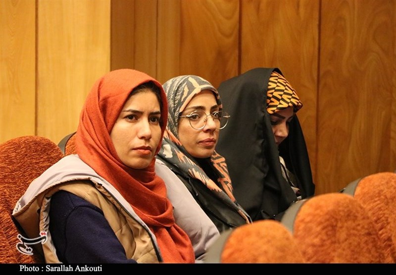 استان کرمان , حماسه و پایداری , ادبیات مقاومت , 